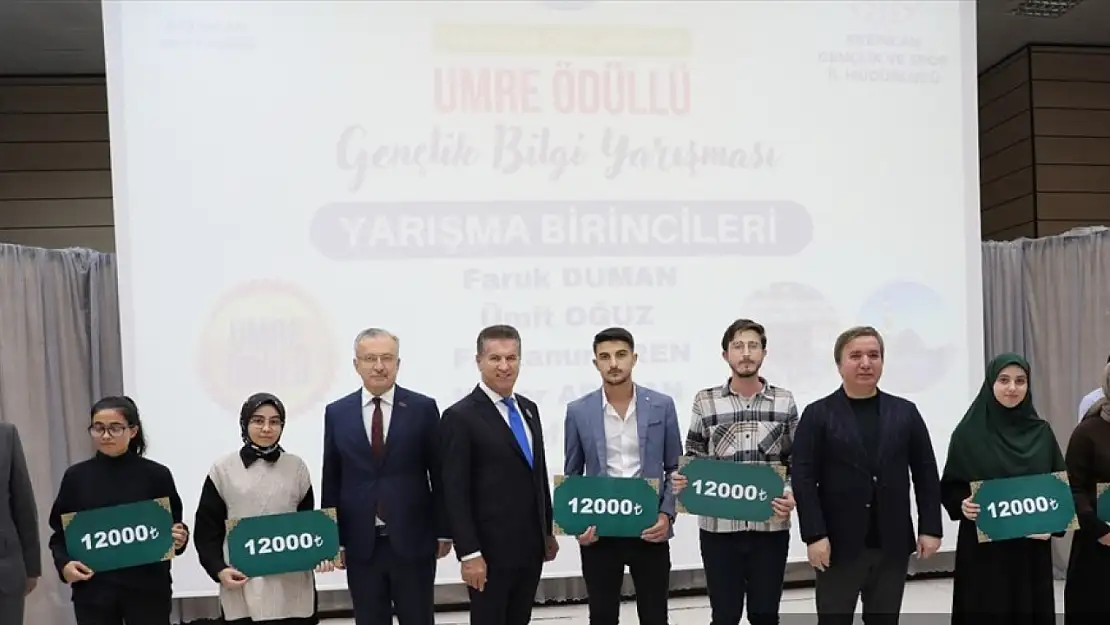 Bilgi yarışmasında dereceye giren üniversite öğrencileri umreye gidecek