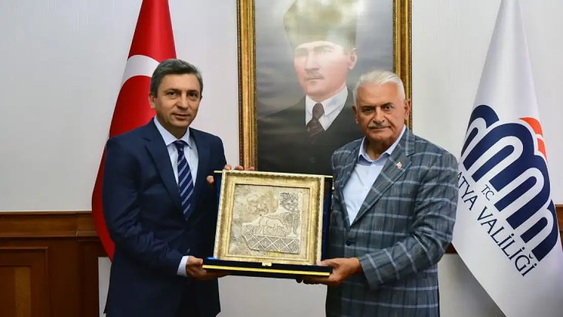 Binali Yıldırım Malatya Valiliğini Ziyaret Etti