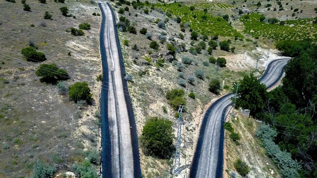 Büyükşehir Doğanlar'da 7 Km Asfalt Çalışması Yaptı