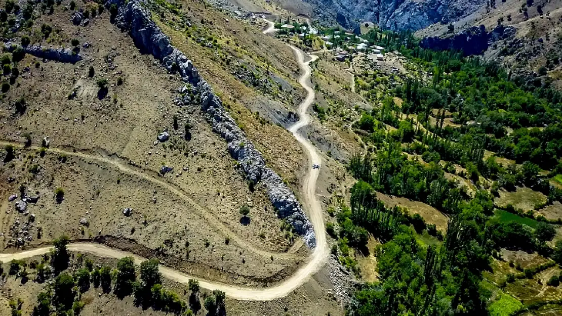 3 Metre Genişliğindeki Yol  10 Metreye Çıkarılıyor