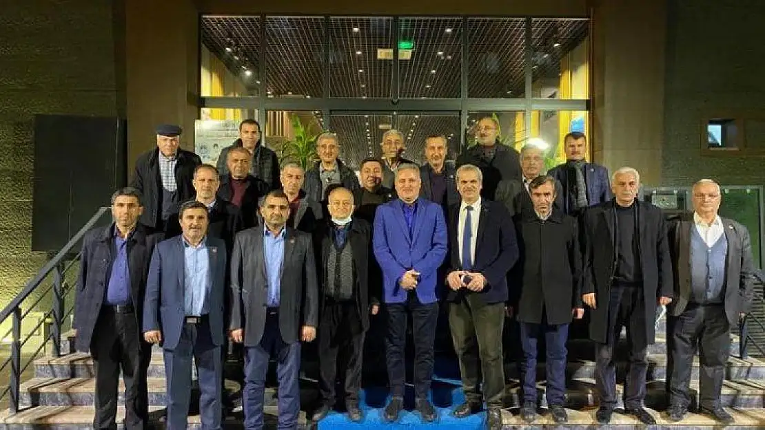 Çakır, muhtarlarla bir araya geldi