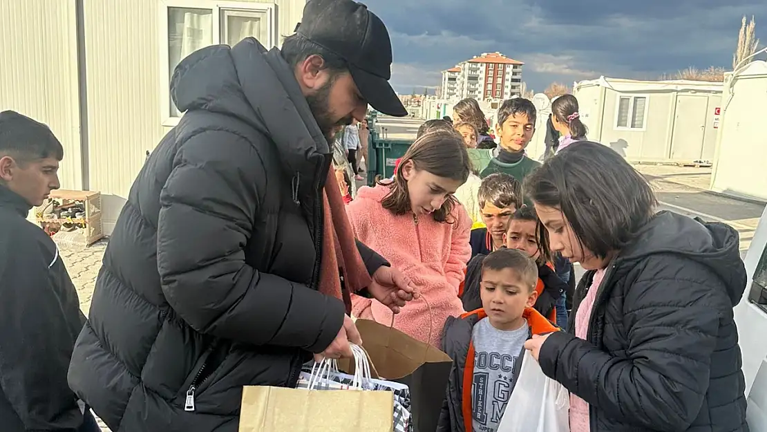 Depremin Yıl Dönümünde Çocuklar Unutulmadı