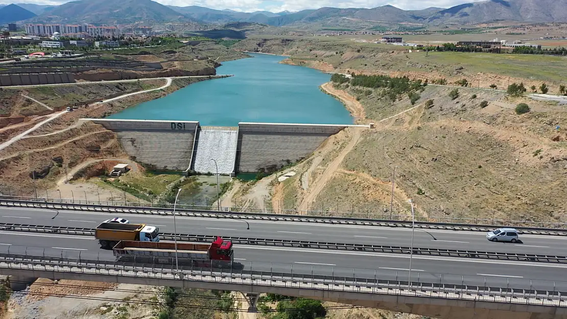 Devlet Su İşleri, Kayısının Başkenti Malatya'da Suyun Gücünü Yatırıma Dönüştürüyor