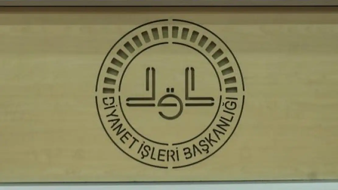 Diyanet İşleri Başkanlığı hac işlemlerini erteledi