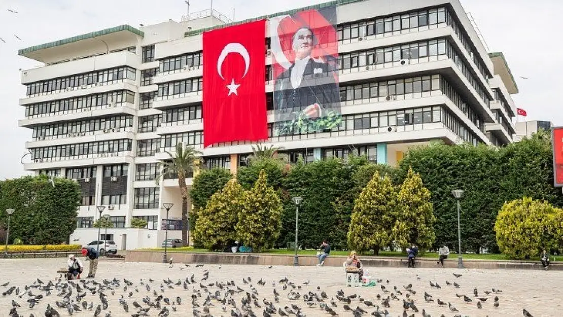 Egeli ihracatçılardan, İzmir Büyükşehir Belediyesi ve Konak Belediyesi Kemeraltı Çarşısı'na taşınsın çağrısı