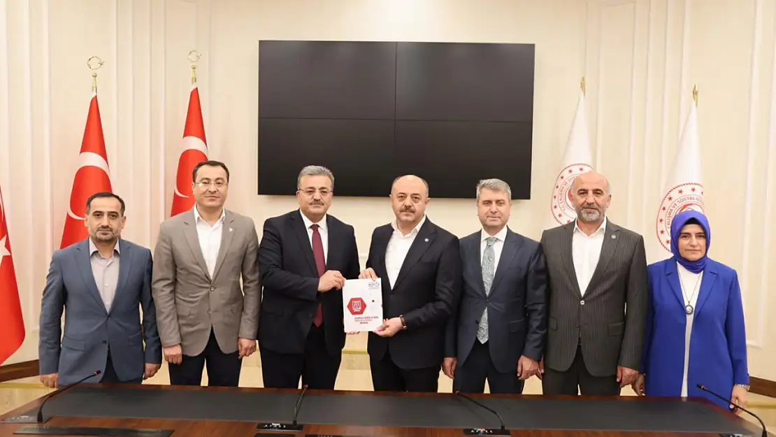 Eğitim-Bir-Sen, 93 maddelik teklif dosyasıyla toplu sözleşme masasında