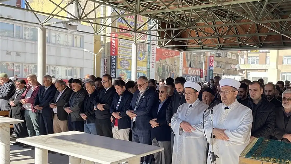 Elazığ'da Gazze'de hayatını kaybedenler için gıyabı cenaze namazı kılındı