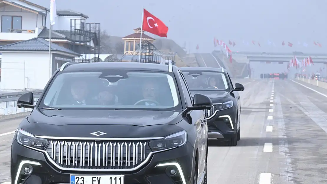 Elâzığ-Harput yolu açıldı: Seyahat süresi 8 dakikaya indi