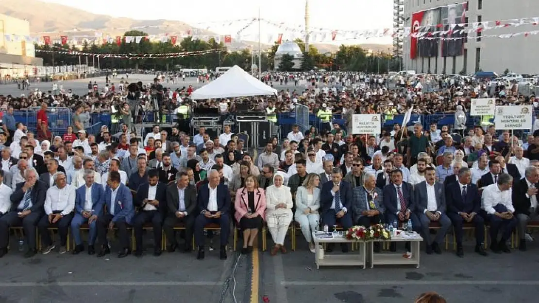 Festivale bir tepkide İYİ Parti'den