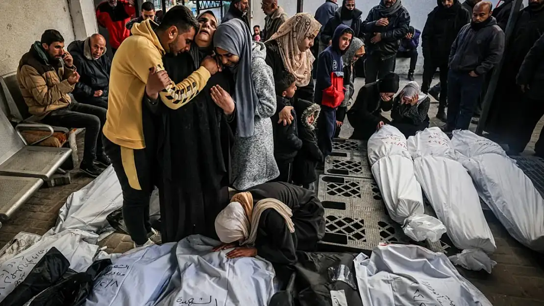 Gazze'de can kaybı 53 bin 939'a yükseldi