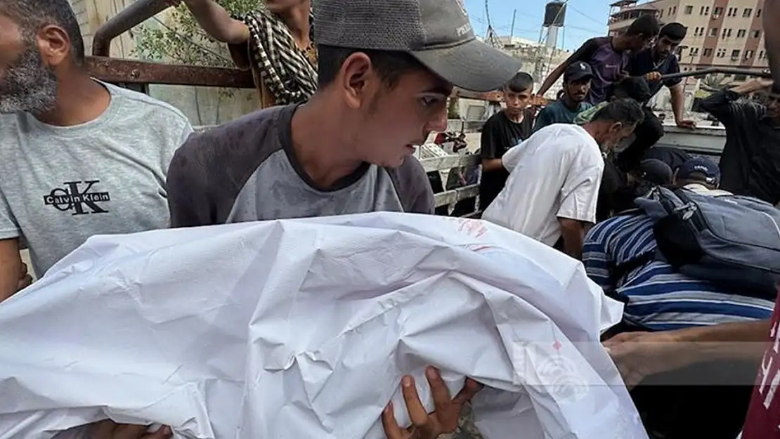 Gazze'de yardım bekleyen sivillere yönelik bir katliam daha