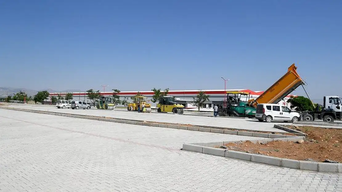 Gürkan: Beton Yol Hem Daha  Ekonomik Hem Daha Uzun Ömürlü