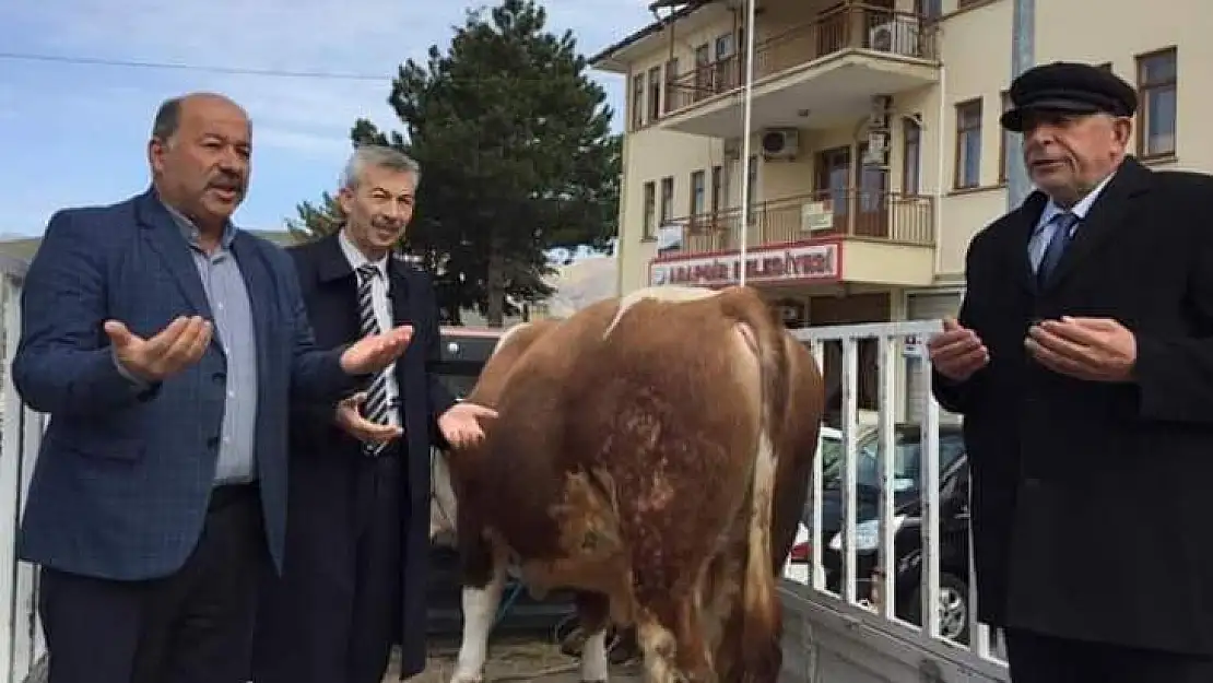 Cömertoğlu Arapgir Buluşmasına Tüm Arapgirlileri Davet etti.