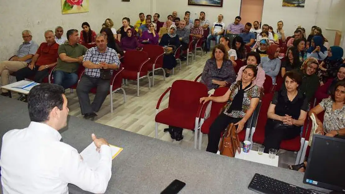 Malatya Kent Konseyi'nin Çalışmaları Eğitimcilere Anlatıldı