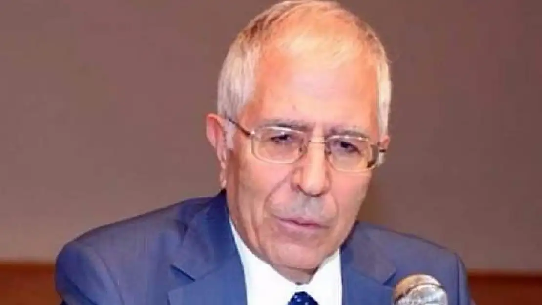 III. İslam ve Yorum Sempozyumunun Onur Konuğu Eski Devlet Bakanı Porf. Dr. Mehmet S. Aydın