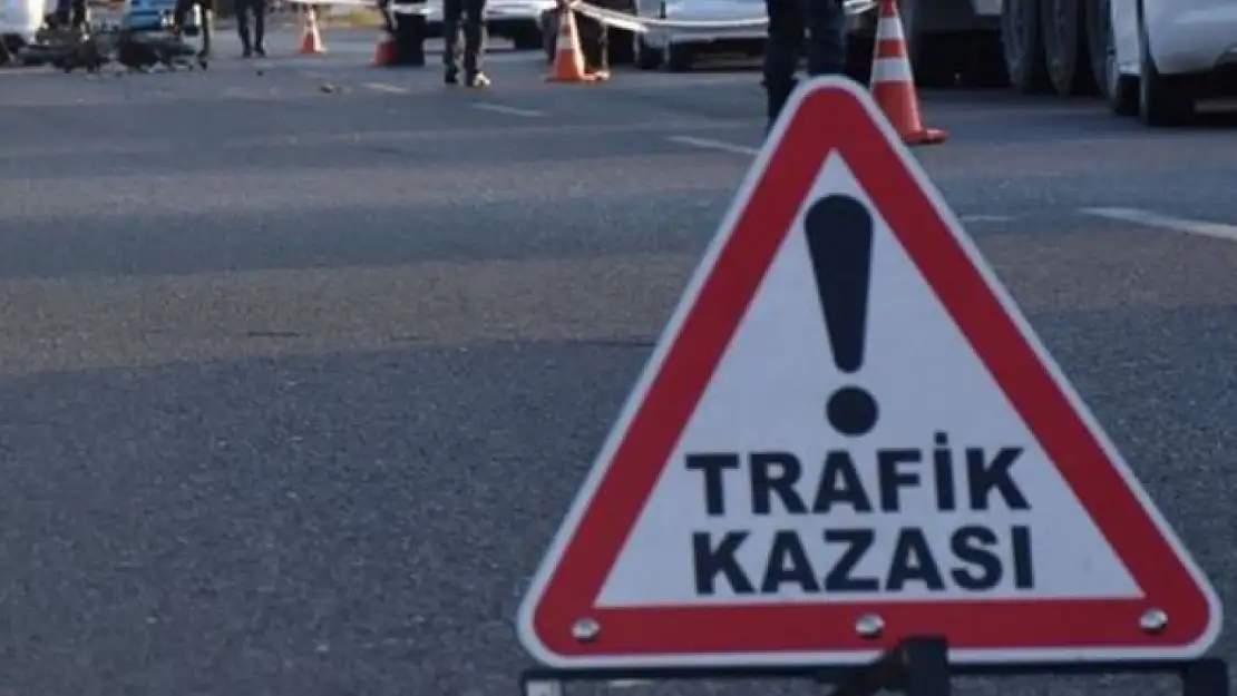 Havalimanı yolu Bindal Kavşağında Trafik Kazası : 1 ölü