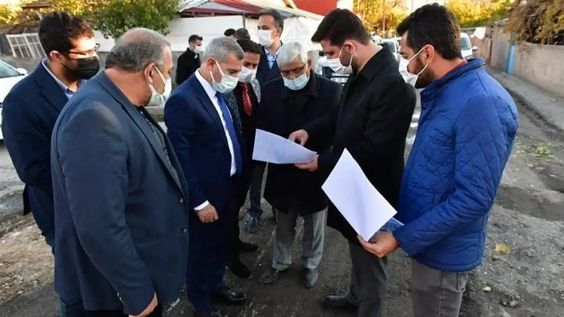 Hoca Ahmet Yesevi Mahallesinde ki yol yenileme hizmetlerini inceledi