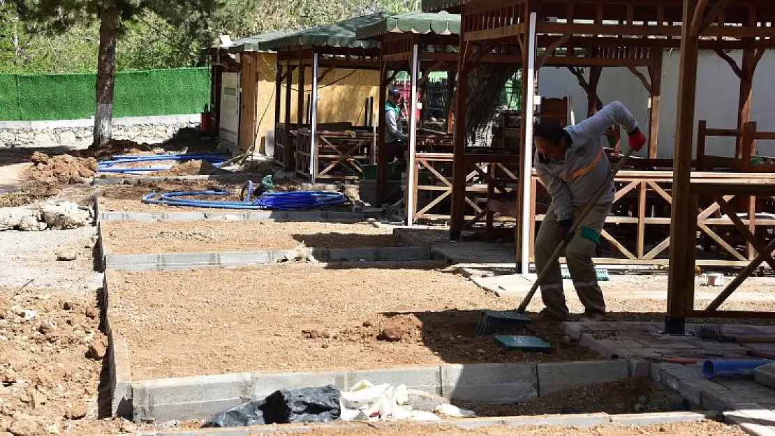 Horata Mesire alanındaki yenileme ve yeşillendirme çalışmalarında  sona gelindi.