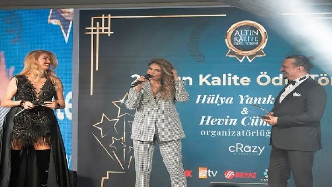 Hülya  Yanıkdağ ve Hevin Cümsen farkı İle  3. Altın kalite  ödül  töreni  geliyor.