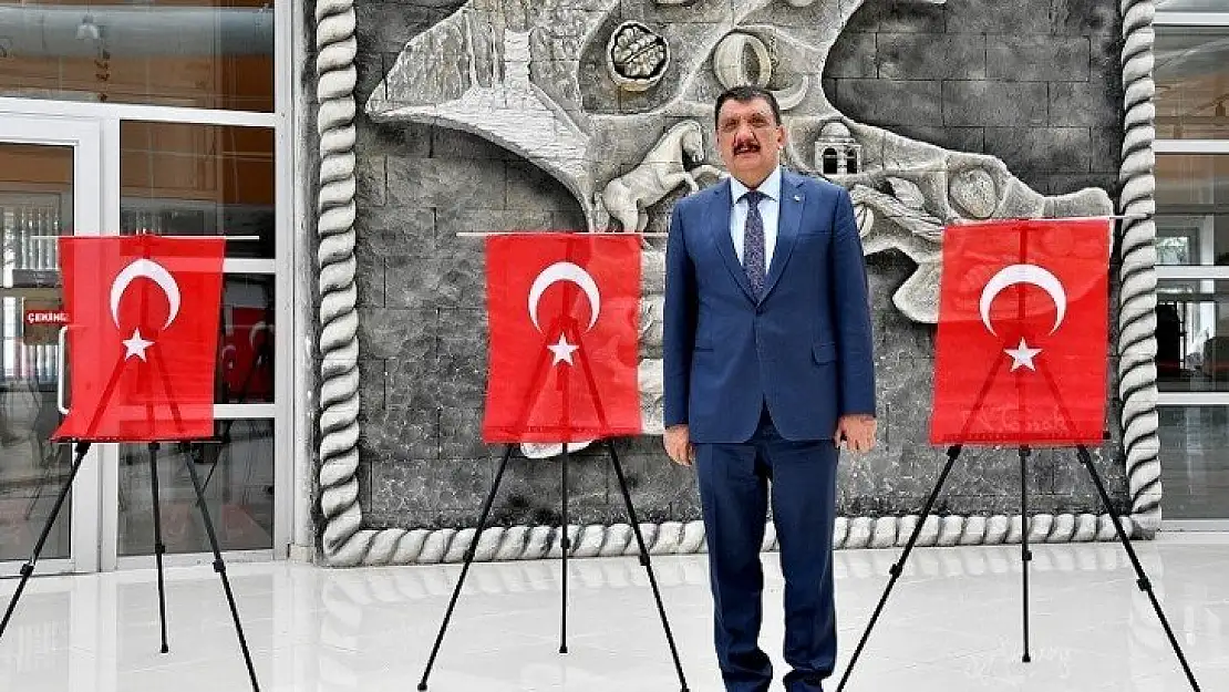 İdlib Şehitleri İçin Bayrak Sergisi Açıldı