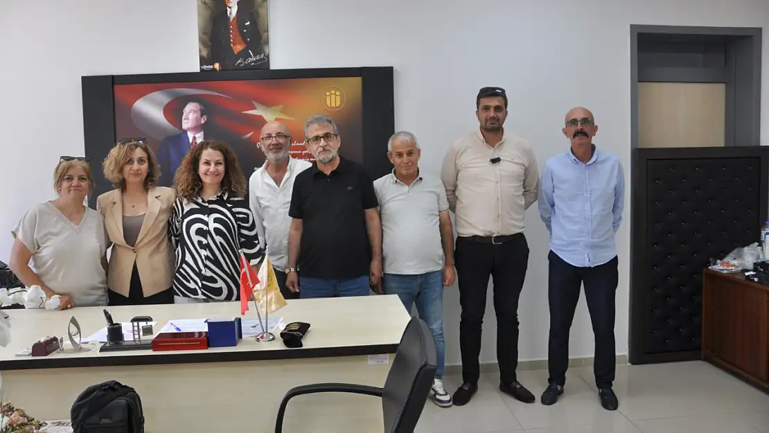 İYİ Parti'den Prof. Dr. Elif Apohan'a Hayırlı Olsun Ziyareti