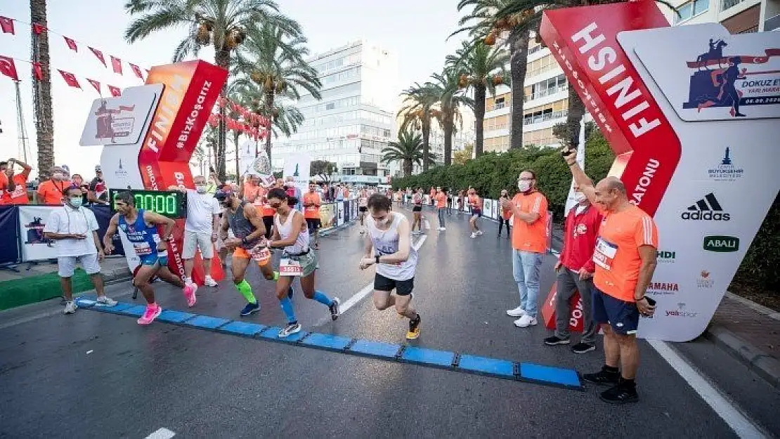 İzmir'de kurtuluş coşkusu maratonla taçlandı