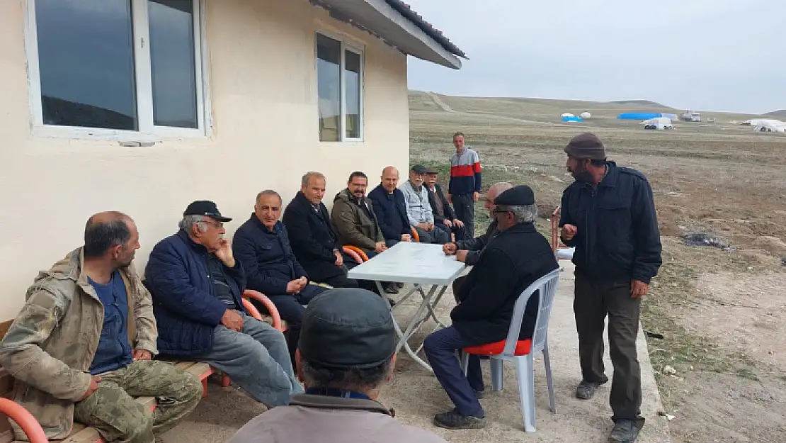 Kahramanmaraş merkezli depremden etkilenen herkese geçmiş olsun dileklerini ilettiler.