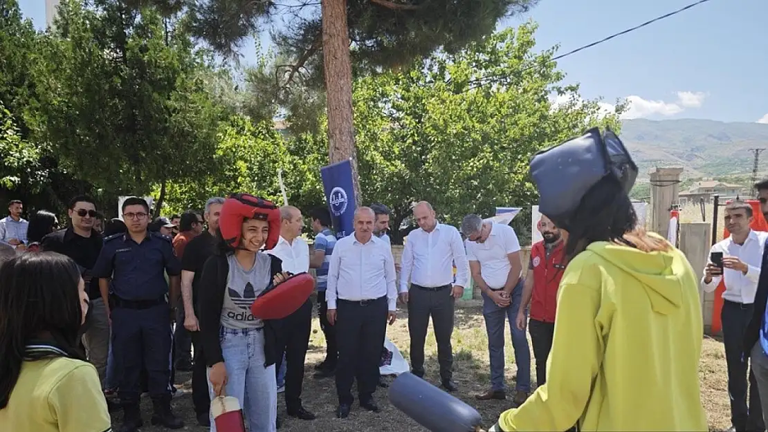 Kale'de ÇEDES projesi yıl sonu şenliği düzenlendi