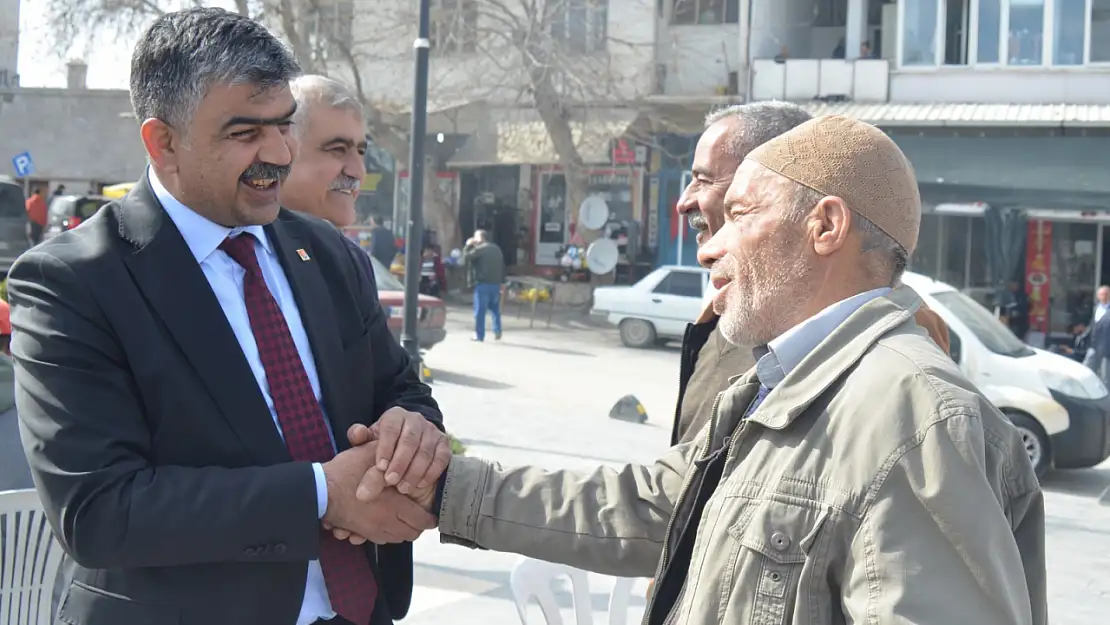 Karakuş : Yaşlılar, kültür yaşamımızı yarınlara taşımayı sağlayan en önemli varlıklarımızdır.