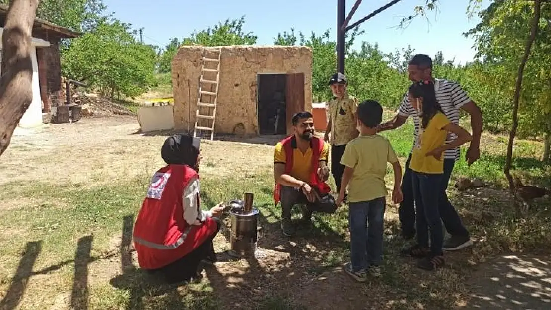 Kızılay Yeşilyurt Şubeden sürpriz etkinlik