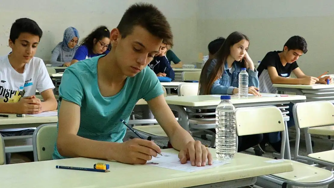 LGS'ye 1 milyonun üzerinde öğrenci başvuru yaptı