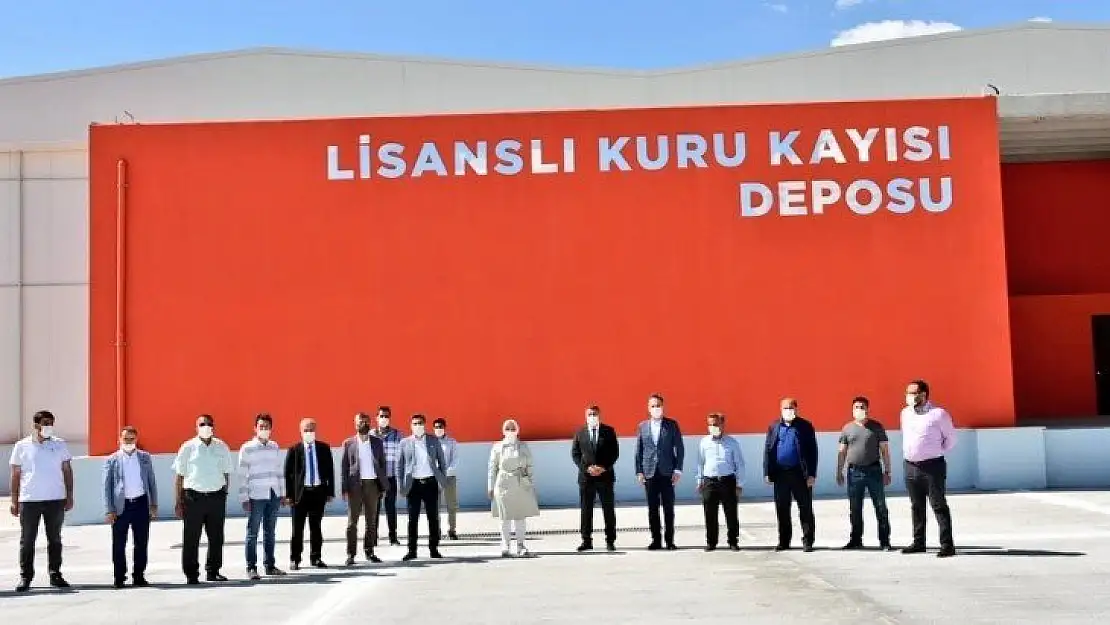 Lisanslı Kuru Kayısı Deposunun var olması elimizi daha güçlendirecek