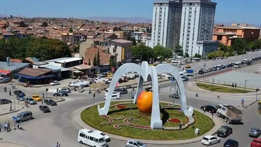 Malatya'da av tüfeğiyle yaralanan kişi hastanede hayatını kaybetti