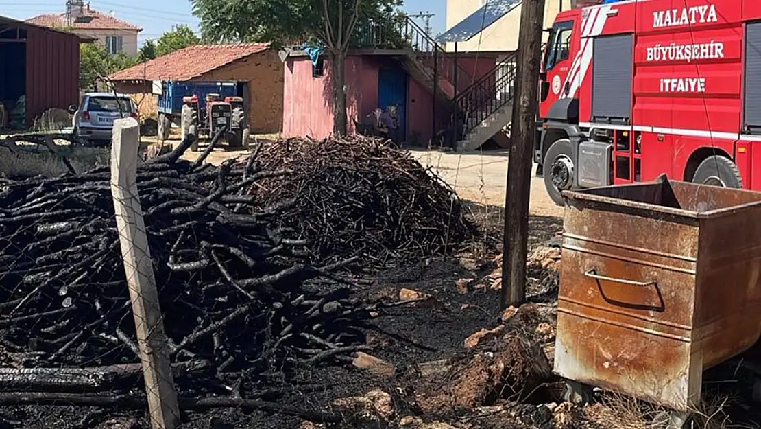 Malatya'da odunluk yangını