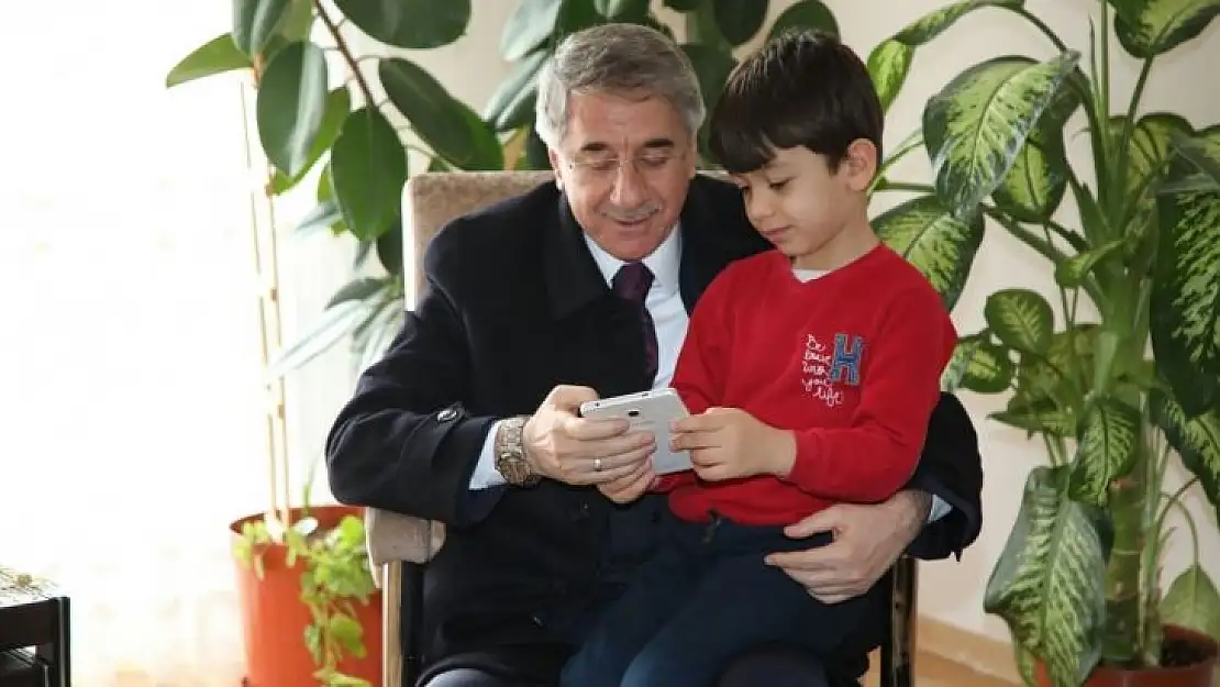 Başkan Yanılmaz'dan Şehit Ailelerine Ziyaret