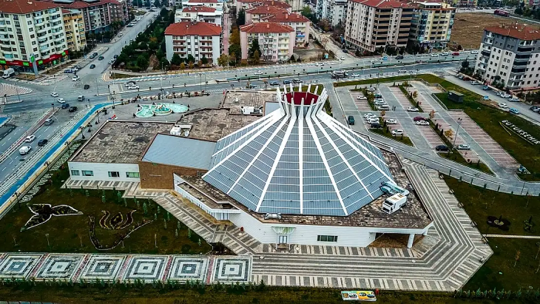 2017 Yılı İçerisinde 2 Milyon 220 Bin Çiçek Dikildi