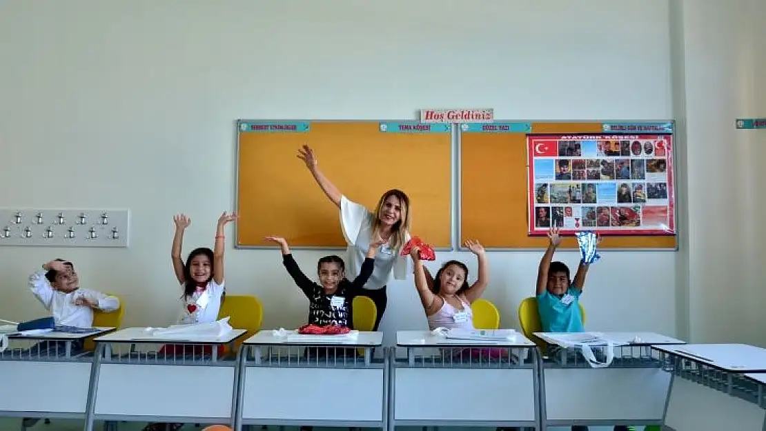 Ne'şe Erberk İlkokul Ve Ortaokulunun  Açılışı Yapıldı