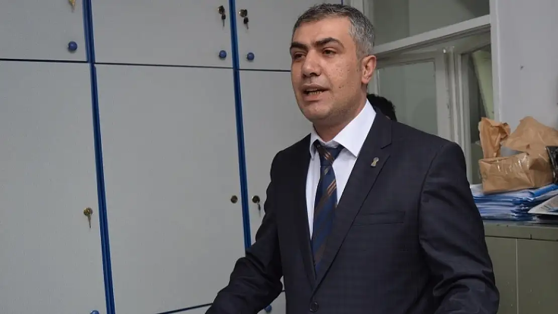 Yeşilyurt Esnaf Odası'nda Taşdemir güven tazeledi