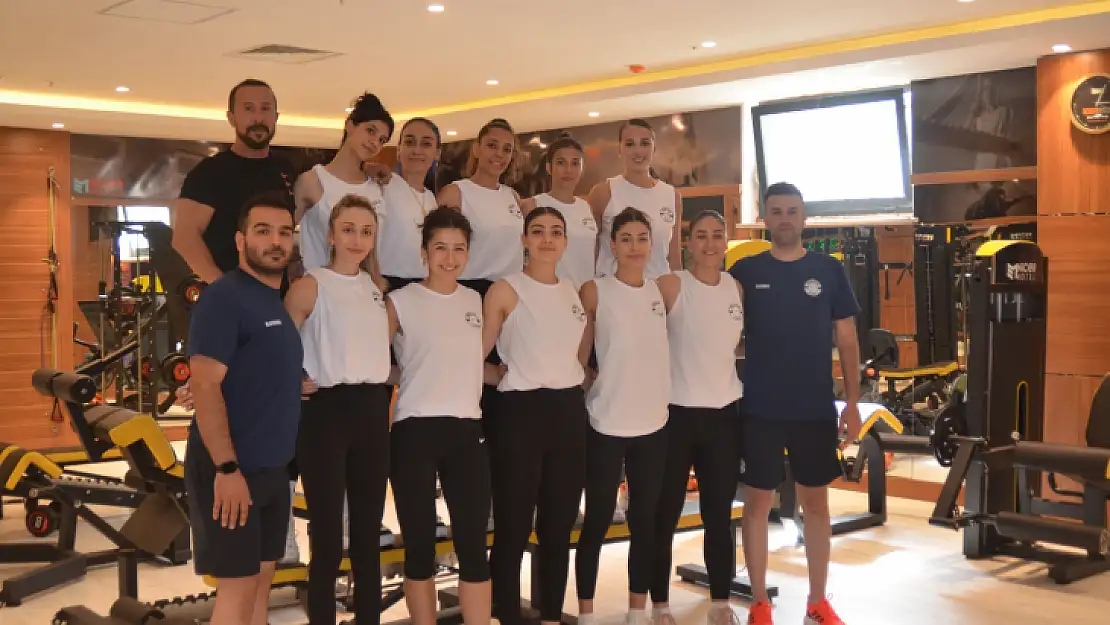 Malatya'nın  tek kadın voleybol takımı mücadelesini 1. Ligde sürdürecek