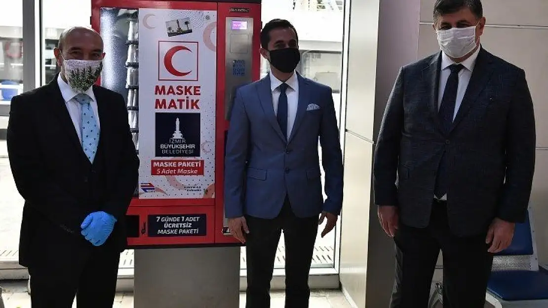 Maskematikler şimdi de Karşıyaka'da