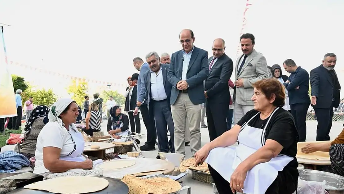 Mayalı Ekşili Ekmek Yarışması İle Yöresel Ürünler Tanıtımları Büyük İlgi Gördü