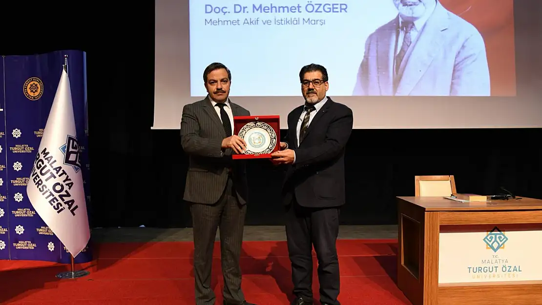 Mehmet Akif Ersoy Ve İstiklal Marşı Konferansı Düzenlendi