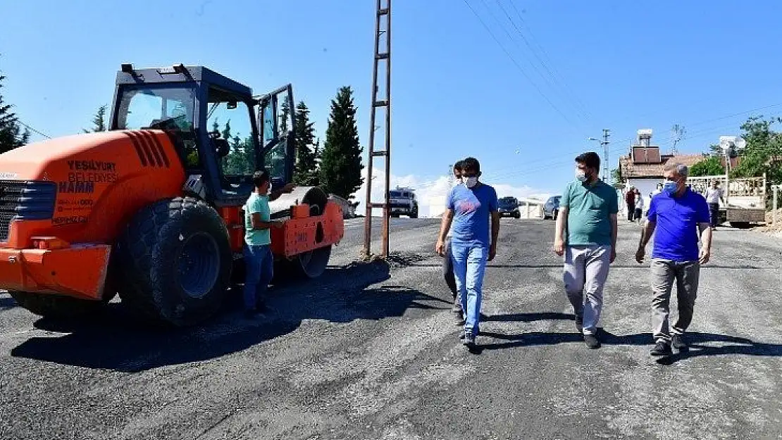 Melekbaba mahallesinde yol çalışması