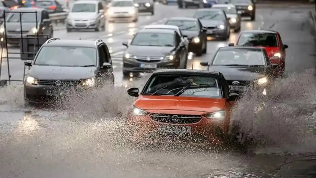 Meteorolojiden kuvvetli yağış uyarısı