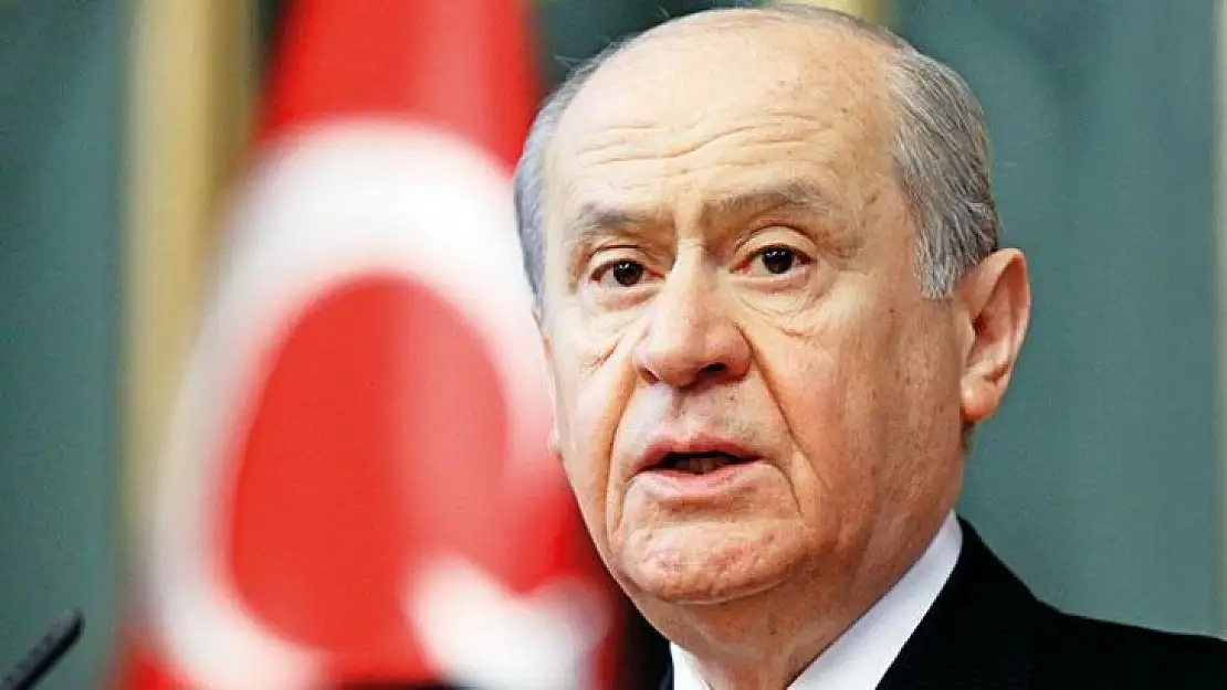 MHP Lideri Bahçeli: Mehmet Akif düşündüğü gibi yaşayan mütekamil inancıyla öne çıkan gönül insanıydı