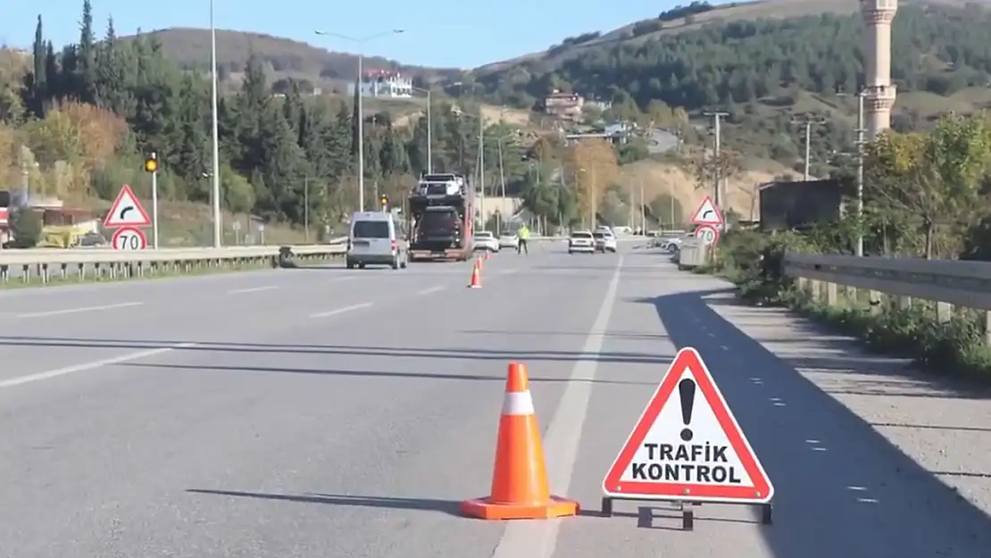 Okul servisleri ve trafikte sıkı denetim: 487 bin araç ve sürücüye işlem yapıldı