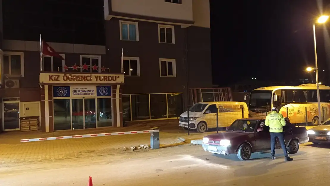 Okul ve Yurt Çevrelerinde Güvenlik Denetimleri Gerçekleştirildi