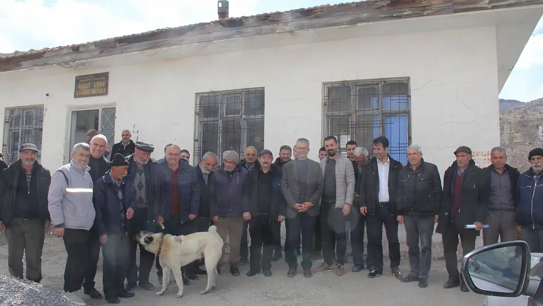 Prof. Dr. Gezer: 'İktidarıyla, ana muhalefetiyle küme düşürülmüş bir Malatya var'