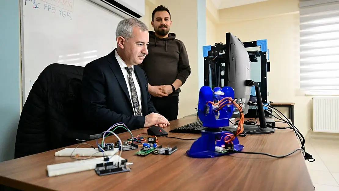 'Robotik Kodlama Eğitiminde Örnek Bir İlçe Olacağız'