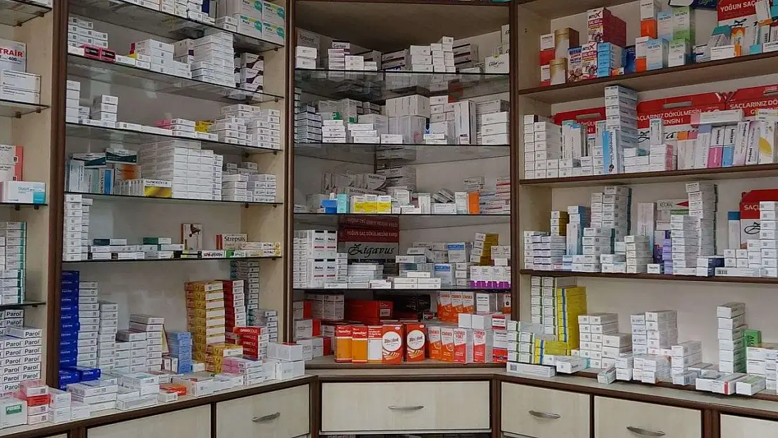 Sağlıkta yeni düzenlemeler: SMA ilacı geri ödeme listesine alındı, MR ve tomografi ilaçları hastanelerden temin edilecek